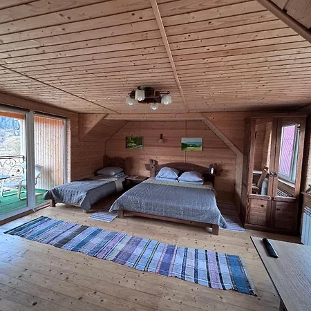 Gostynna Rodyna Izky