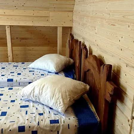 Gostynna Rodyna 3* Izki