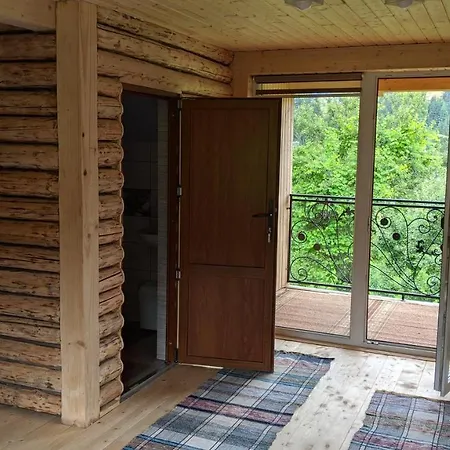 Casa de hóspedes Gostynna Rodyna Izki